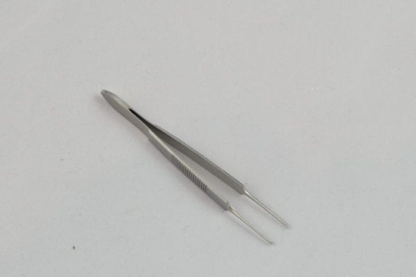 - CASTRAVEJIO FORCEPS STRAIGHT 9CM CAFOR9 e1473622999171