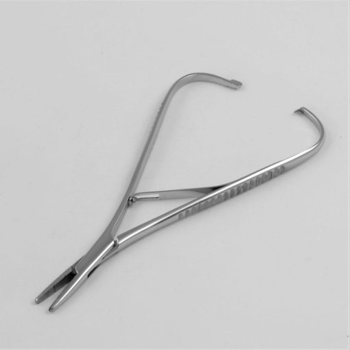 McPhail Needle Holder