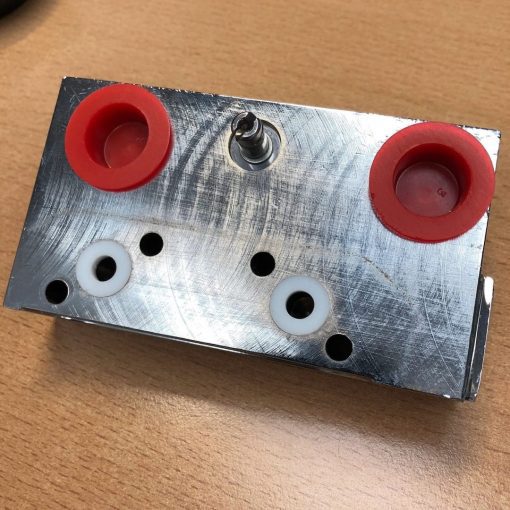 Plug On Block - Image 2